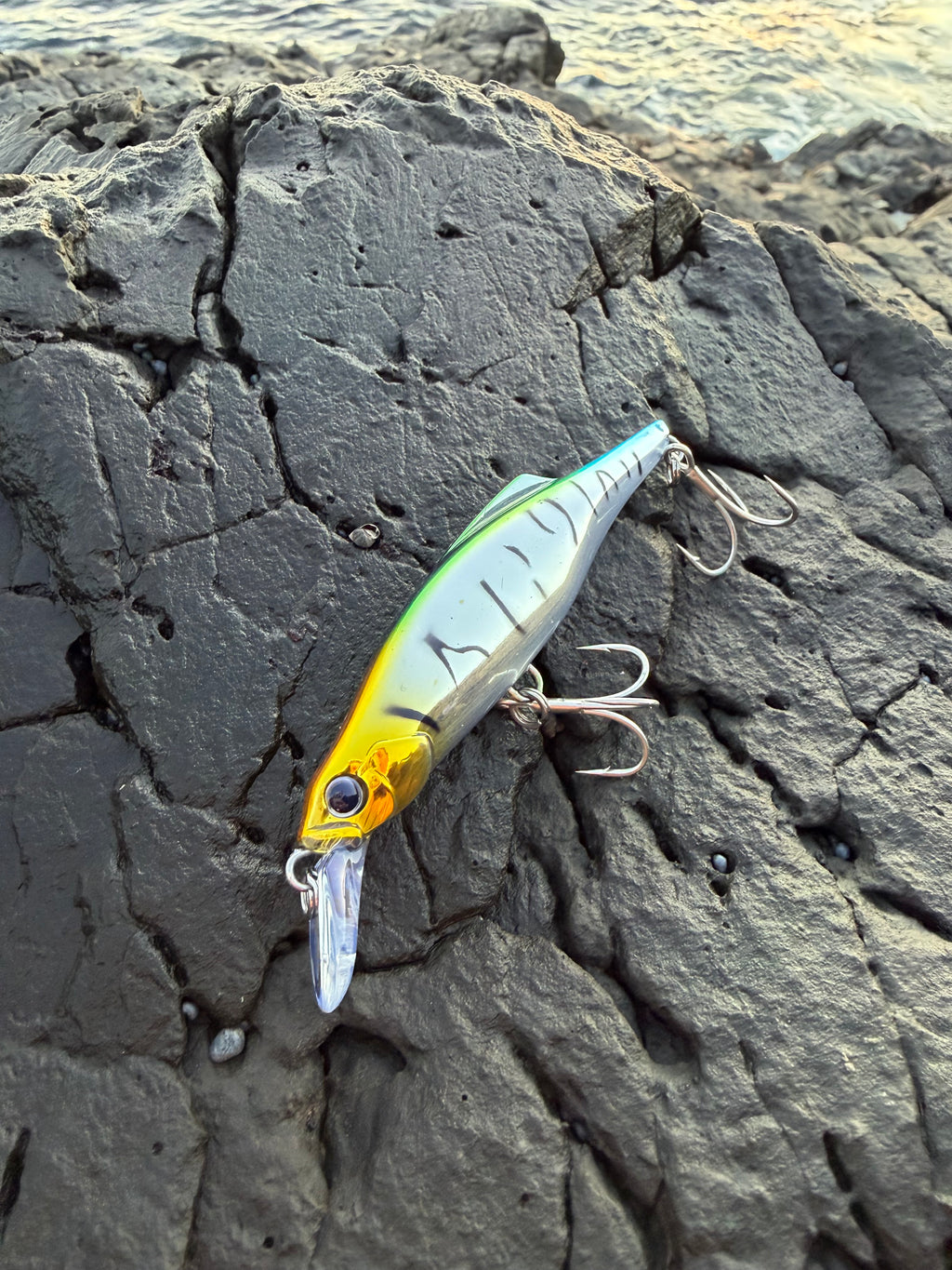Phantom 90S | Premium Sinking Hard Bait – 35g - Yellow Head